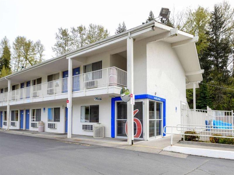 Motel 6-Kelso, Wa - Mt. St. Helens Luaran gambar