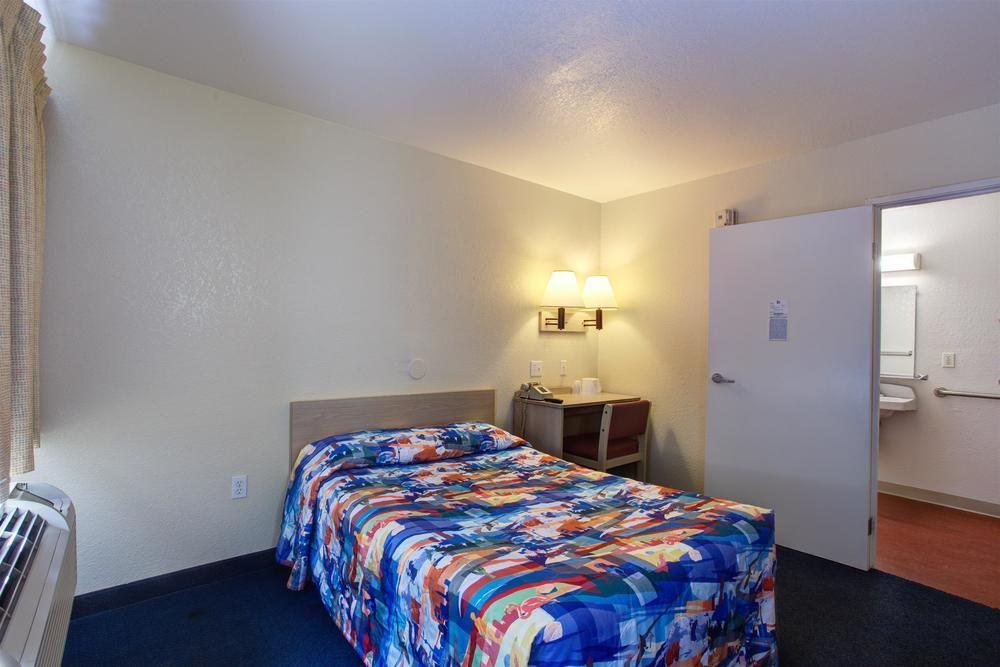 Motel 6-Kelso, Wa - Mt. St. Helens Luaran gambar
