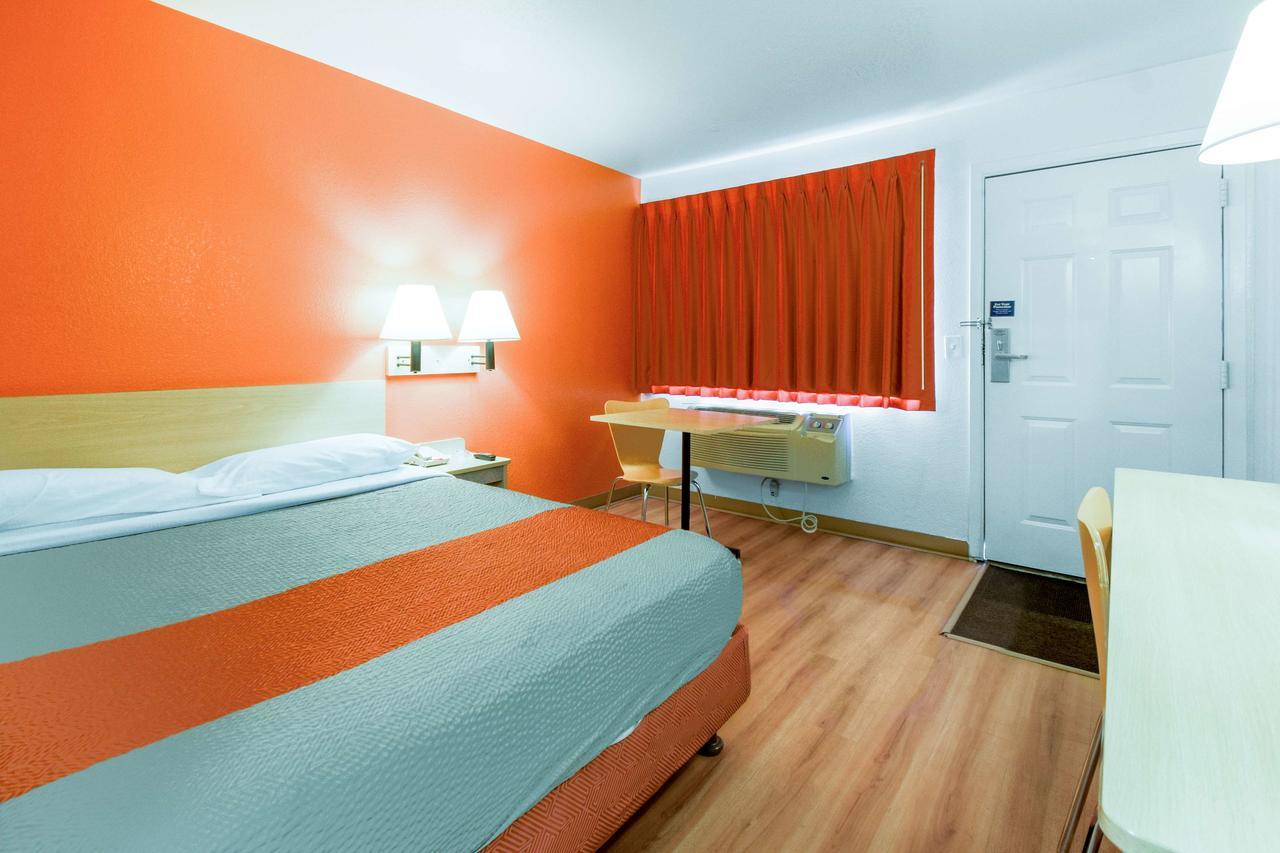 Motel 6-Kelso, Wa - Mt. St. Helens Luaran gambar