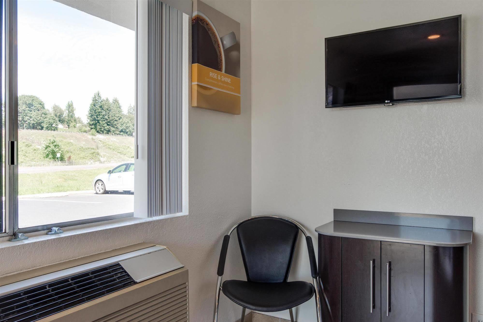 Motel 6-Kelso, Wa - Mt. St. Helens Luaran gambar