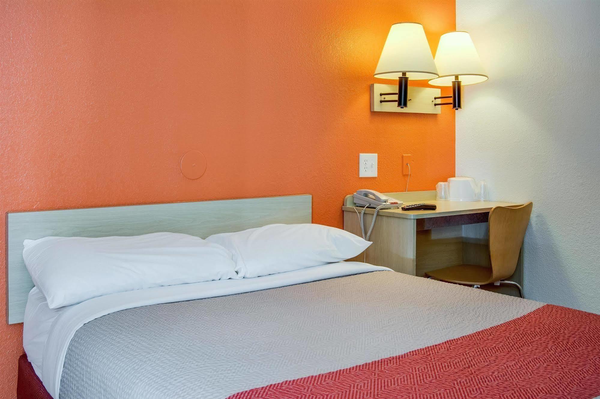 Motel 6-Kelso, Wa - Mt. St. Helens Luaran gambar