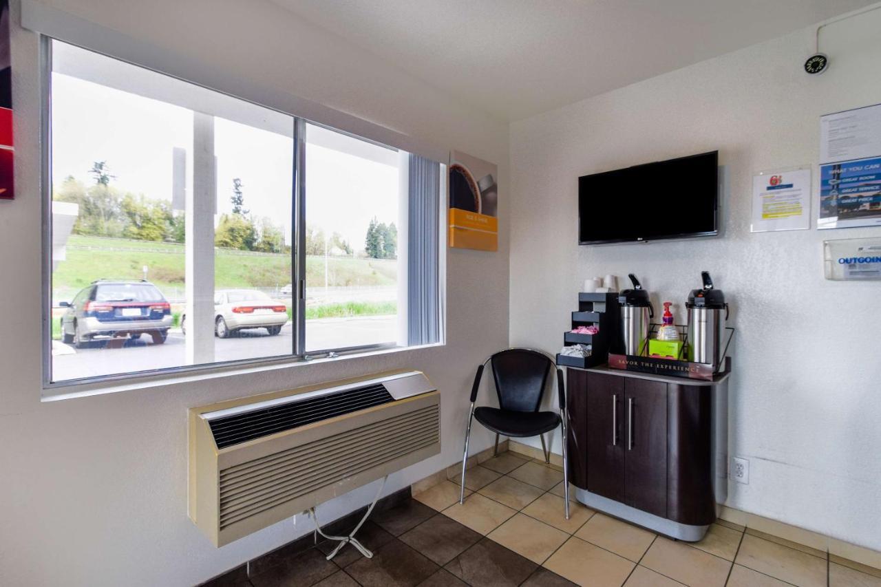 Motel 6-Kelso, Wa - Mt. St. Helens Luaran gambar